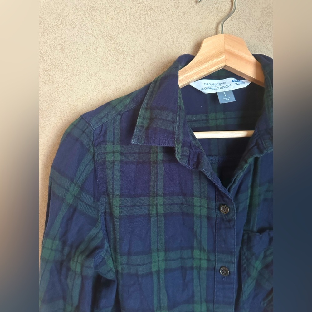 Old Navy Women’s The Classic Flannel Shirt Size Small